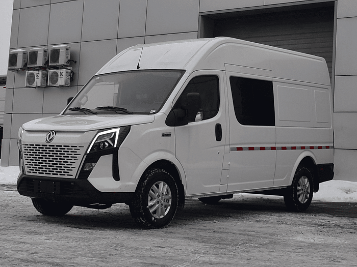 Грузопассажирский автобус DongFeng K33-561